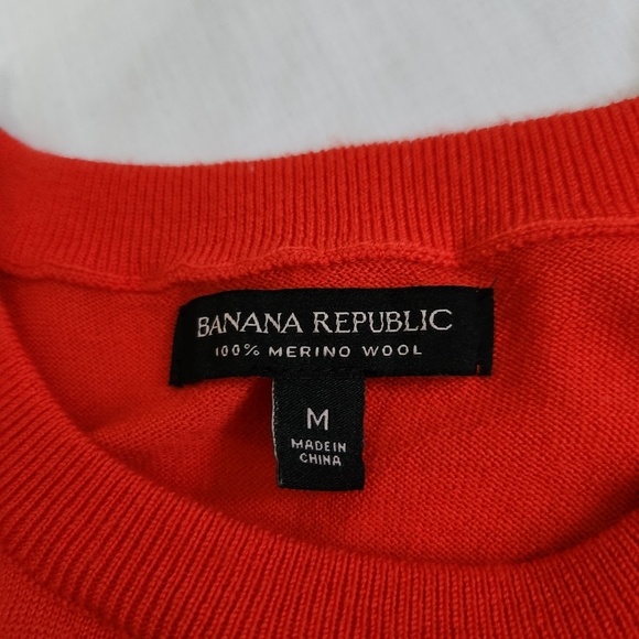 Banana Republic orange Merino wool crewneck sweater shoulder pleates M - Picture 7 of 10
